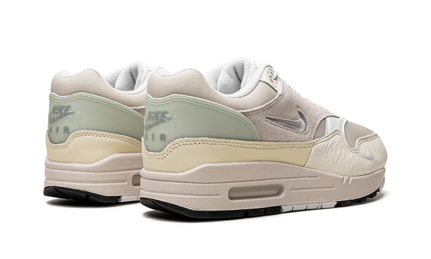 Nike Air Max 1 Premium Hangul Day | 1 + 1 Gratis