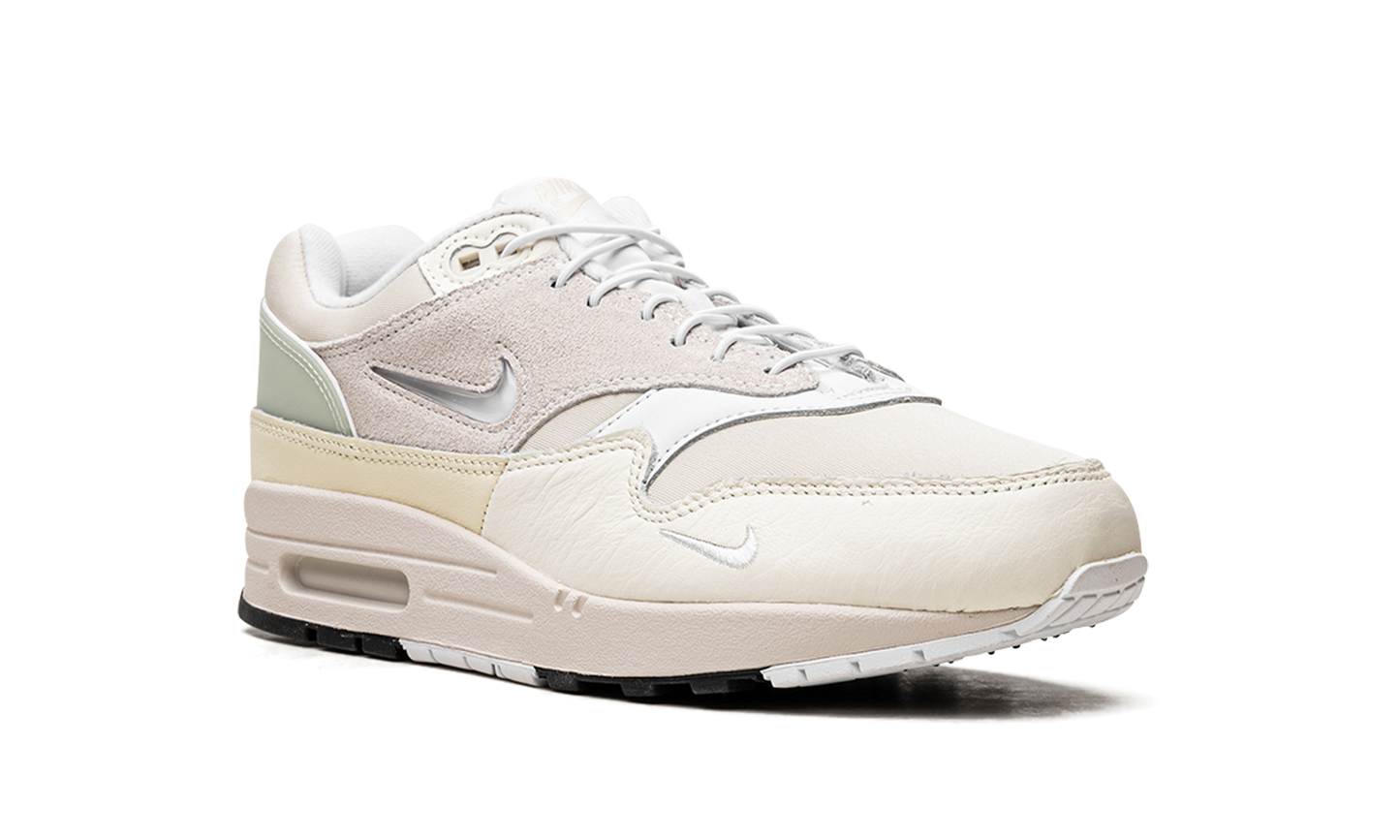 Nike Air Max 1 Premium Hangul Day | 1 + 1 Gratis